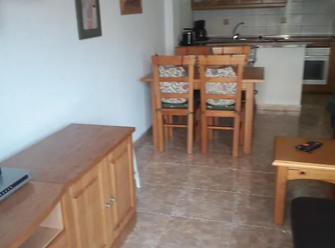 Playa Marina Phase Ii דירה *